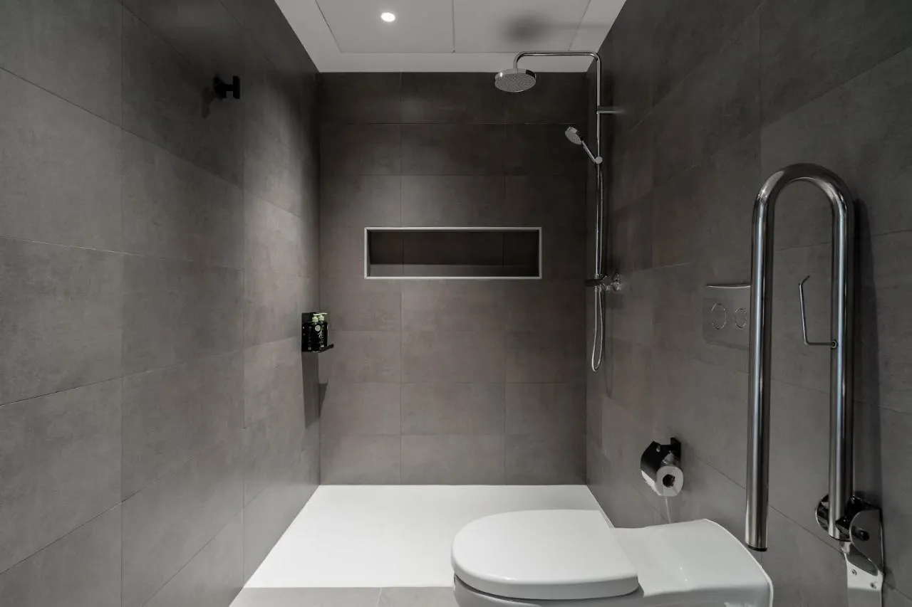 Limehome Sevilla Calle Granada דירה סביליה
