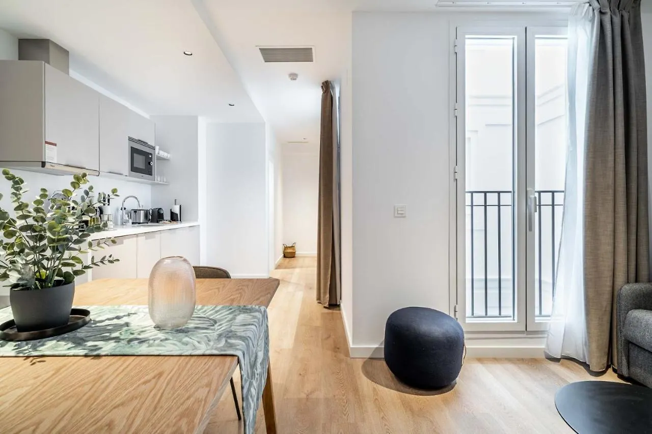 Apartment Limehome Sevilla Calle Granada Spain