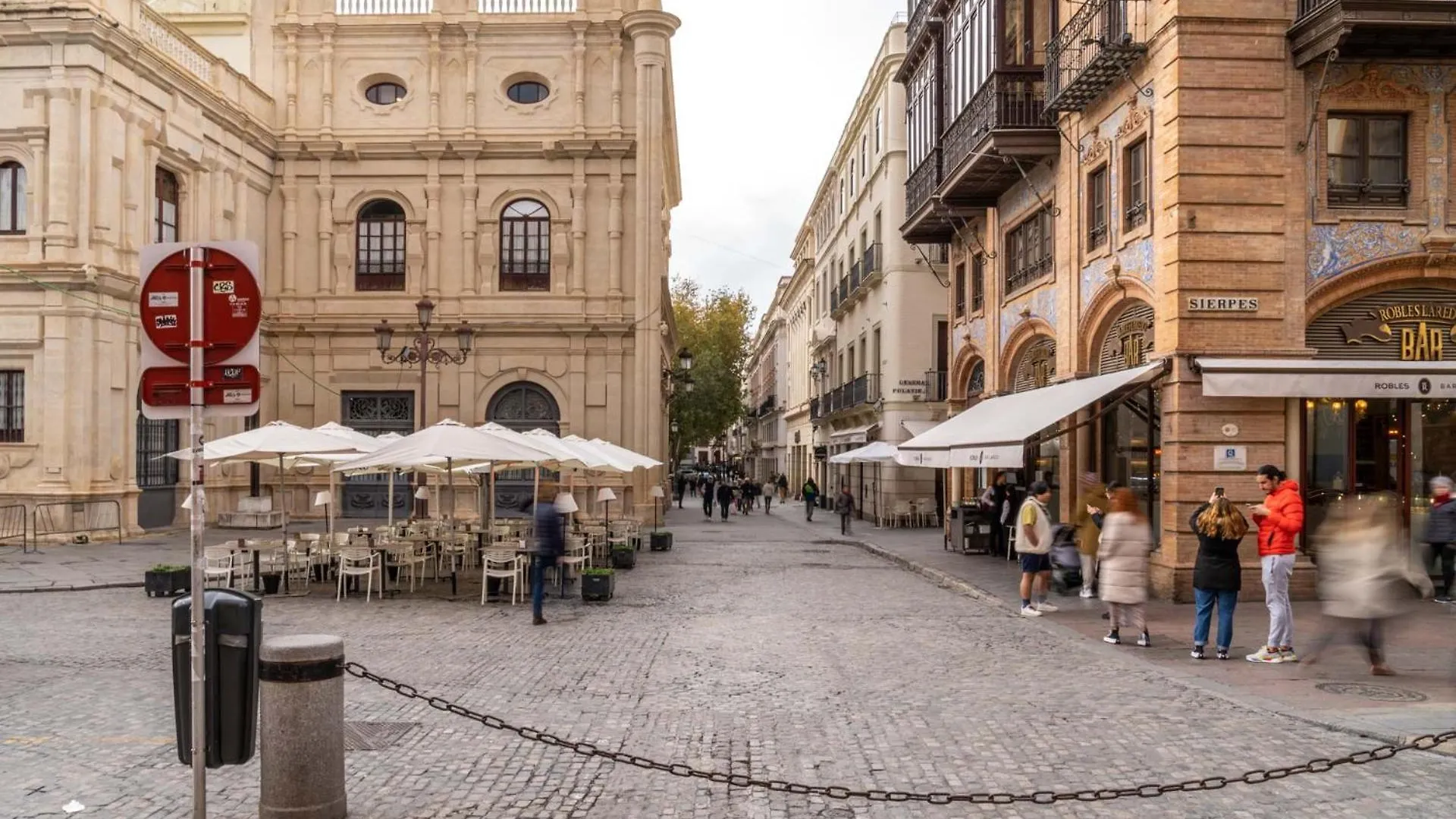 Limehome Sevilla Calle Granada Spain